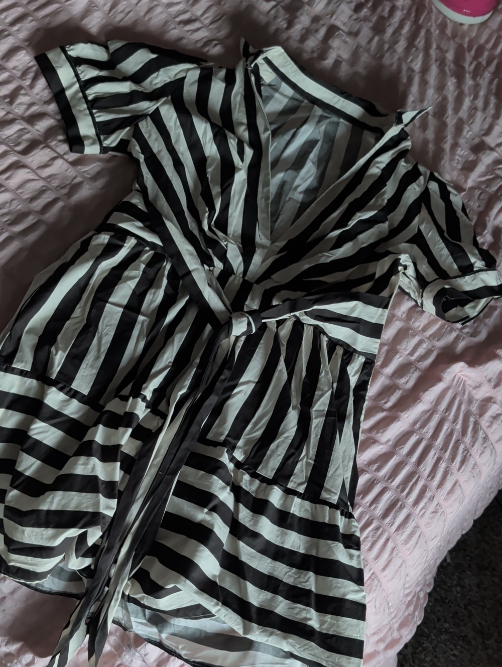 CUPSHE Striped Mini Dress in Black & White Size Medium NWT